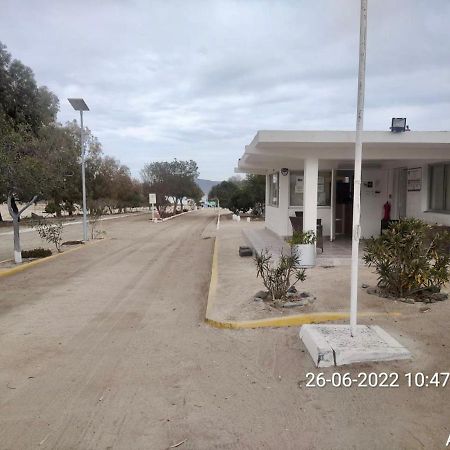 Camping Las Machas Hotel Bahia Inglesa Exterior photo